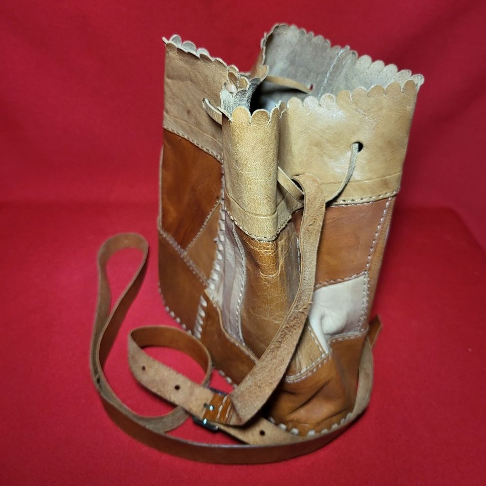 Leather Patchwork Shearling Bucket Shoulder Cross… - image 5